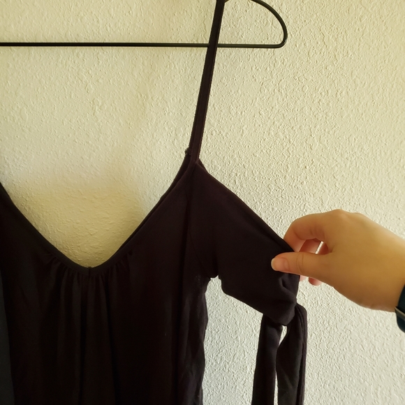 We the Free Believe Me Cold Shoulder Top in Black - Picture 3 of 8